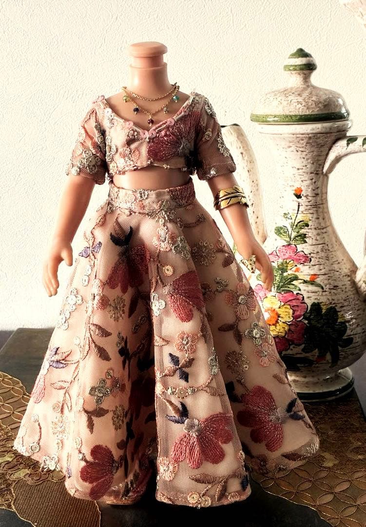 sospring05 インド風衣装 パオラレイナ服 パオラドール