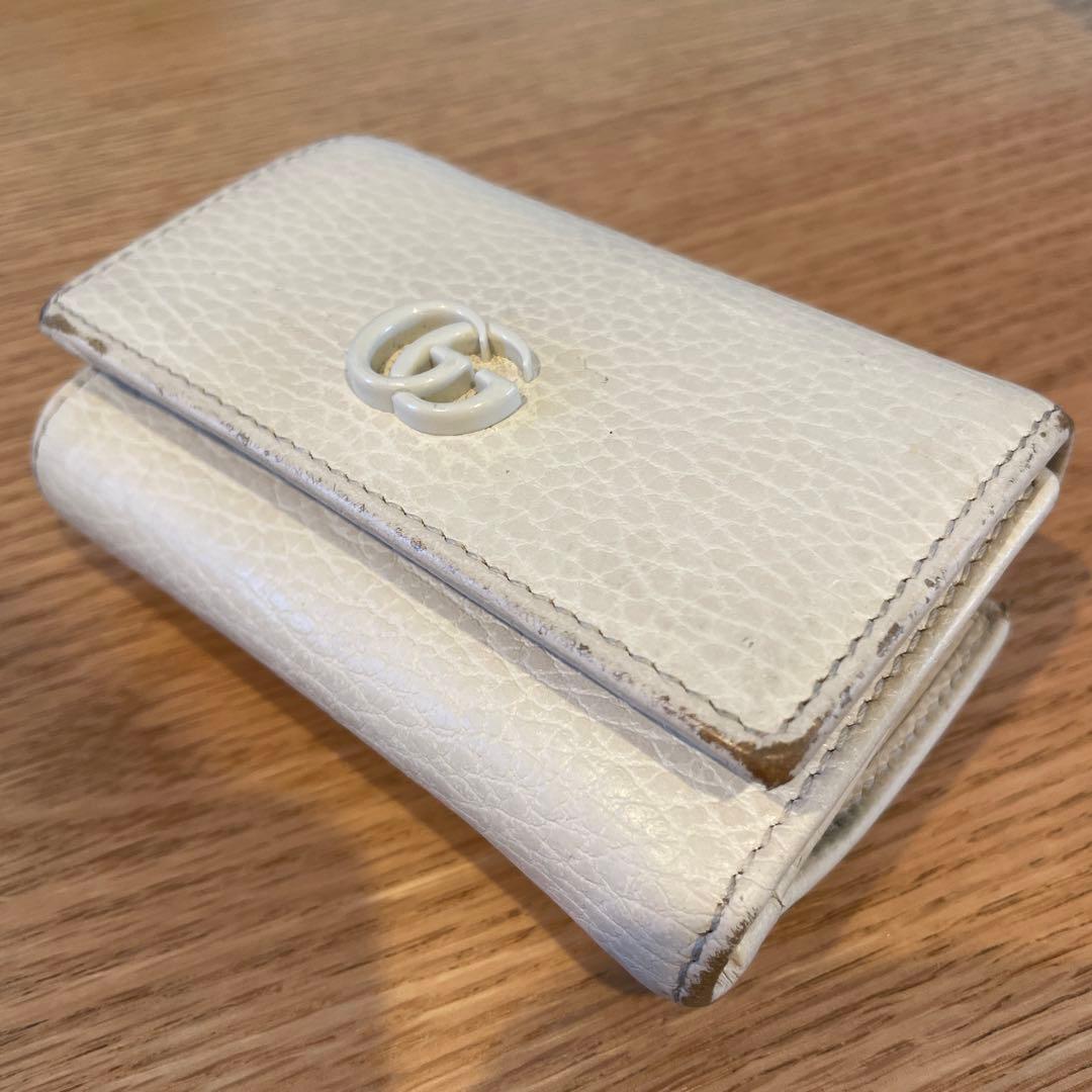 Gucci ホワイトレザー 三つ折り財布