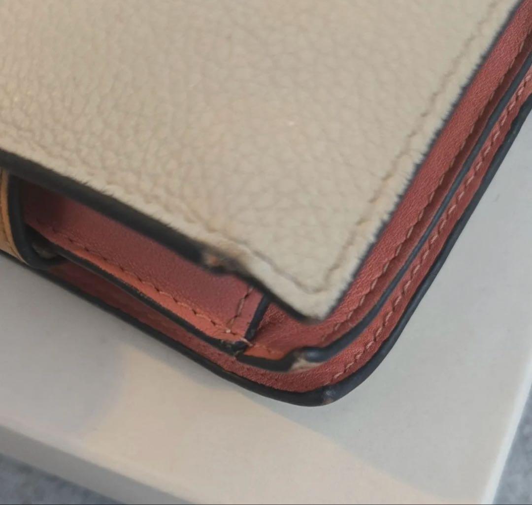 【美品】 LOEWE ロエベ 2つ折り財布