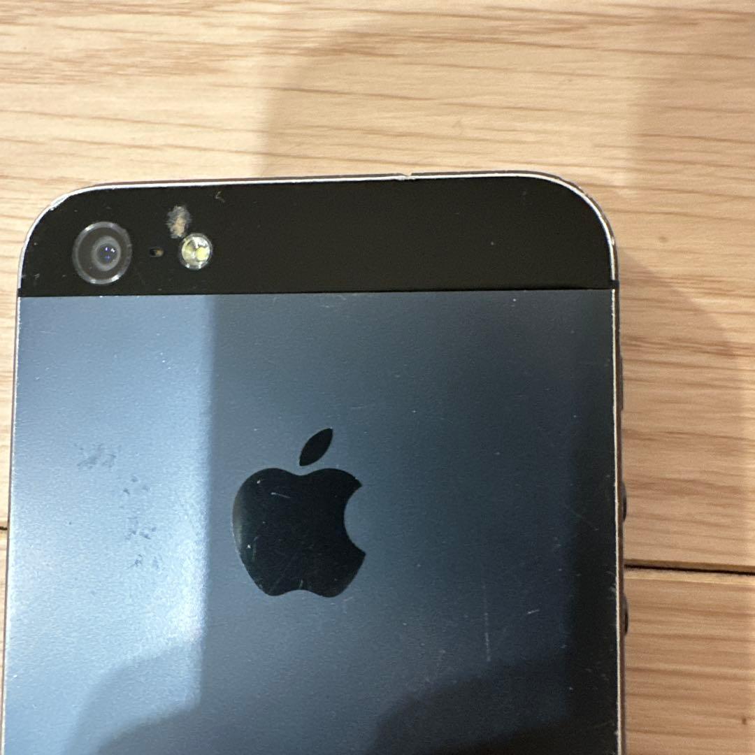 【中古品】iPhone5 16GB 色ブラック