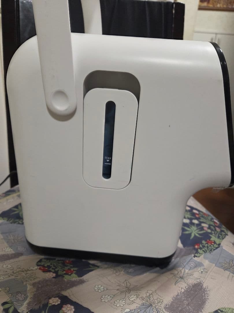 酸素濃縮器　酸素吸入器　ZV-1S