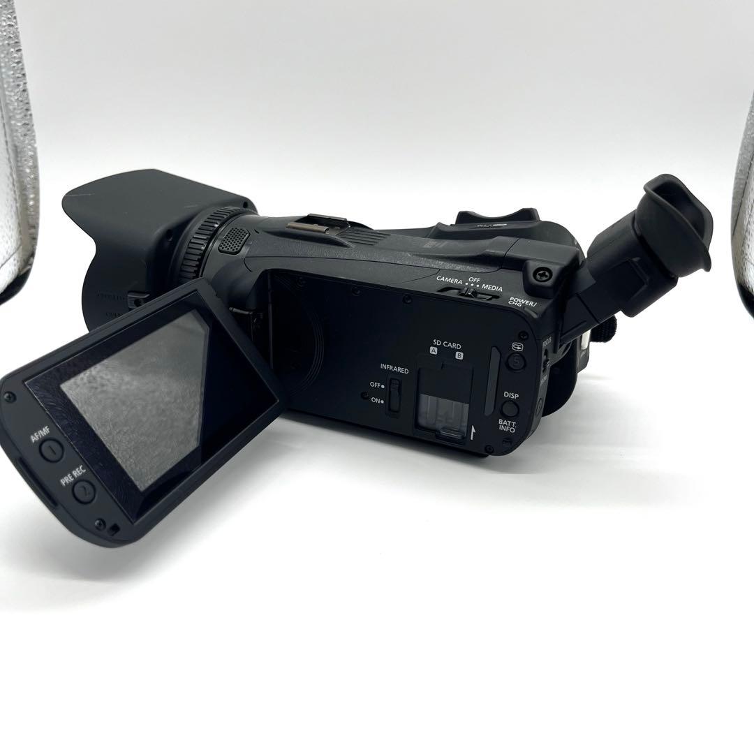 【K♡】Canon業務用 XA40 純正大容量バッテリー+RODEマイク付