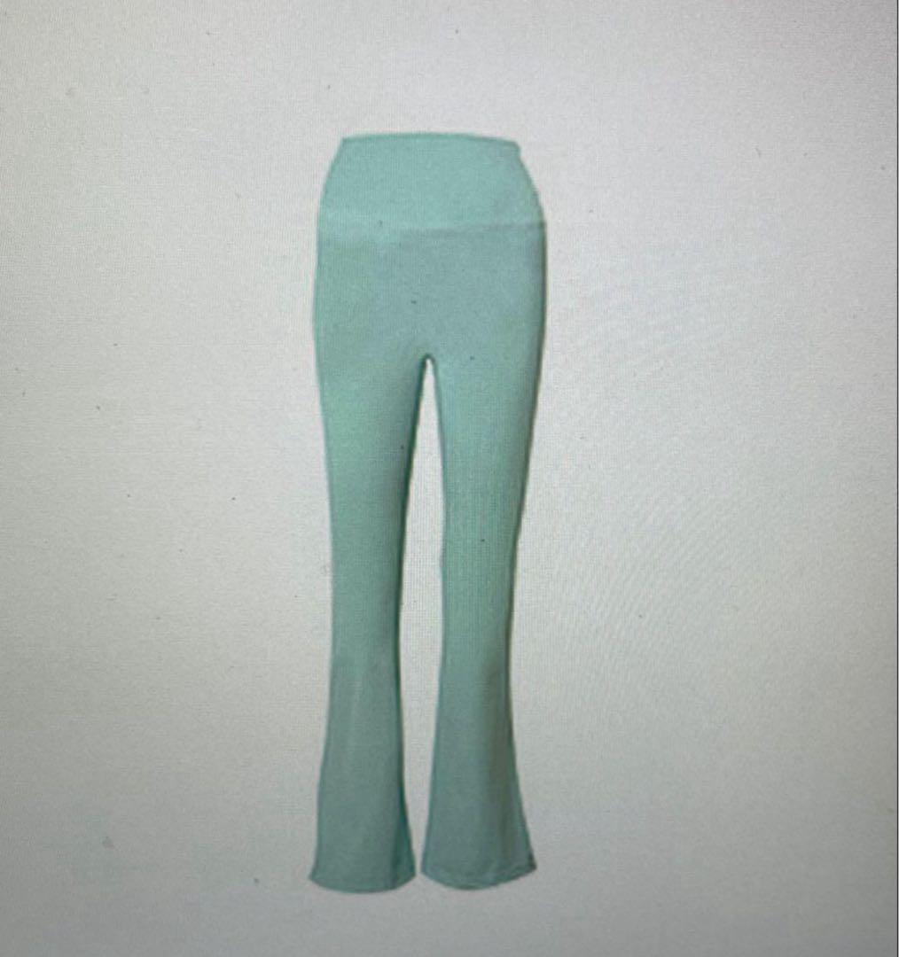 まりも ♪新品Lululemon Groove ヨガパンツ　2枚