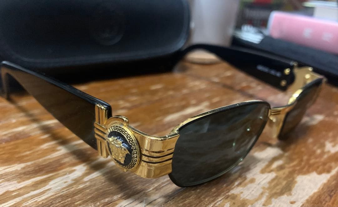 サングラス ヴェルサーチ VERSACE ブラック MOD.S73 ゴールド