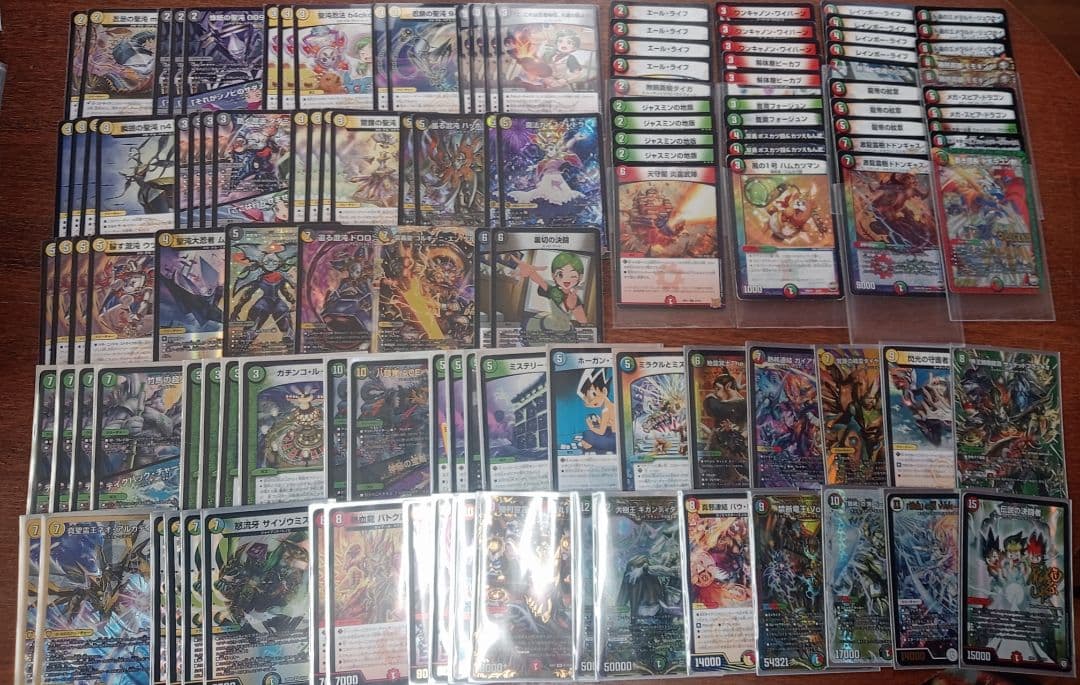 ど*ろ様 デュエマ 引退品 36デッキ まとめ売り プレイマットつき