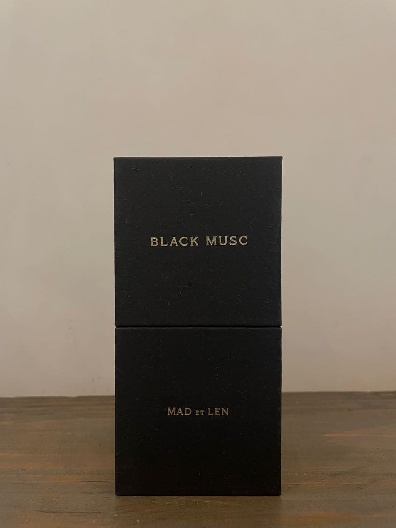 MAD et LEN BLACK MUSC 香水 マドエレン