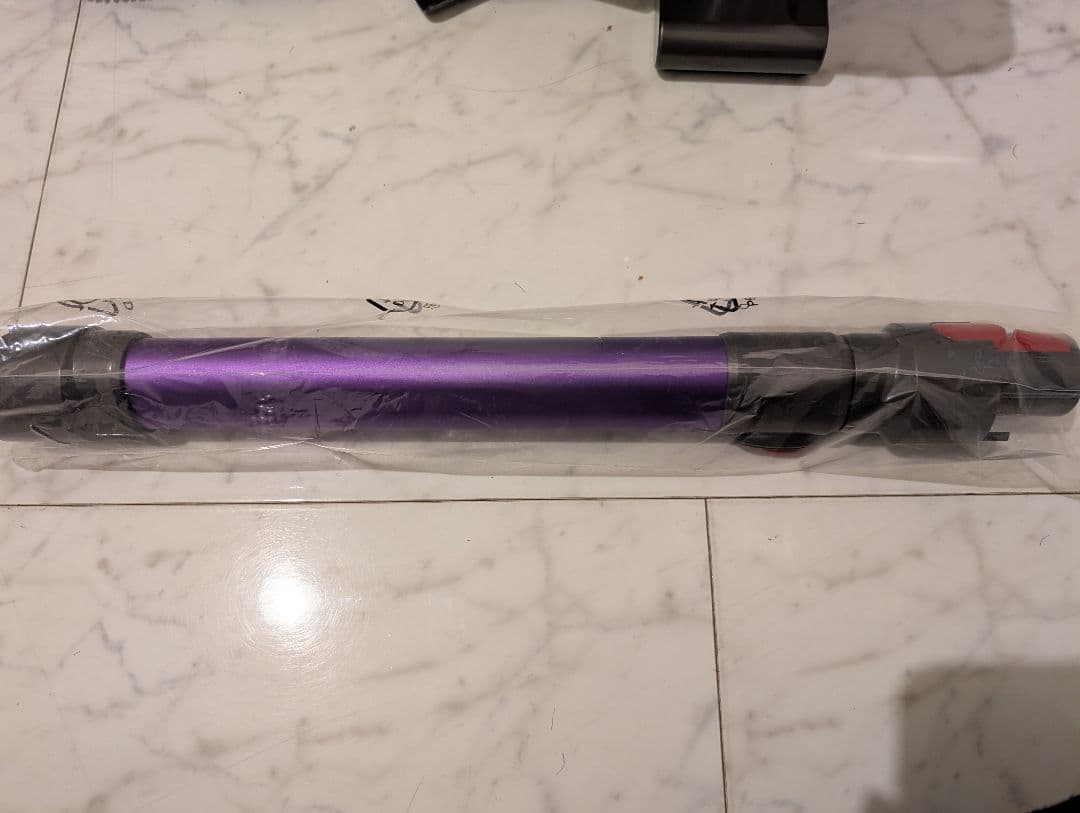 マ*ロ様 【超豪華・バッテリー良好】ダイソンV11 SV15 Wヘッド&新品スタ