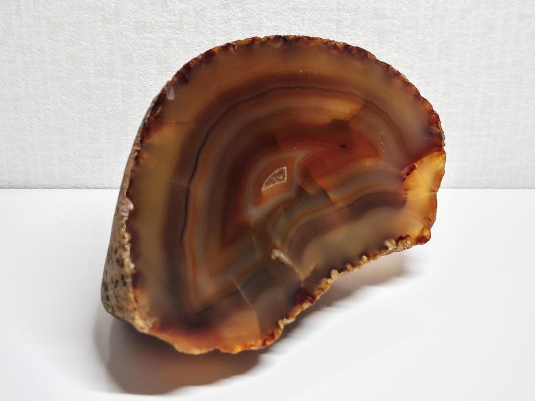 瑪瑙 1.4kg メノウ 原石 鑑賞石 自然石 誕生石 水石 鉱物 宝石 置石