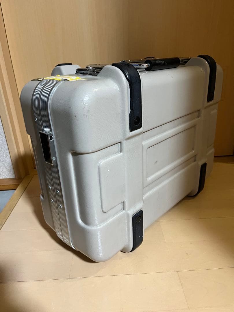 PROTEX プロテックス　カメラケース　スーツケース　ライトグレー　中古品
