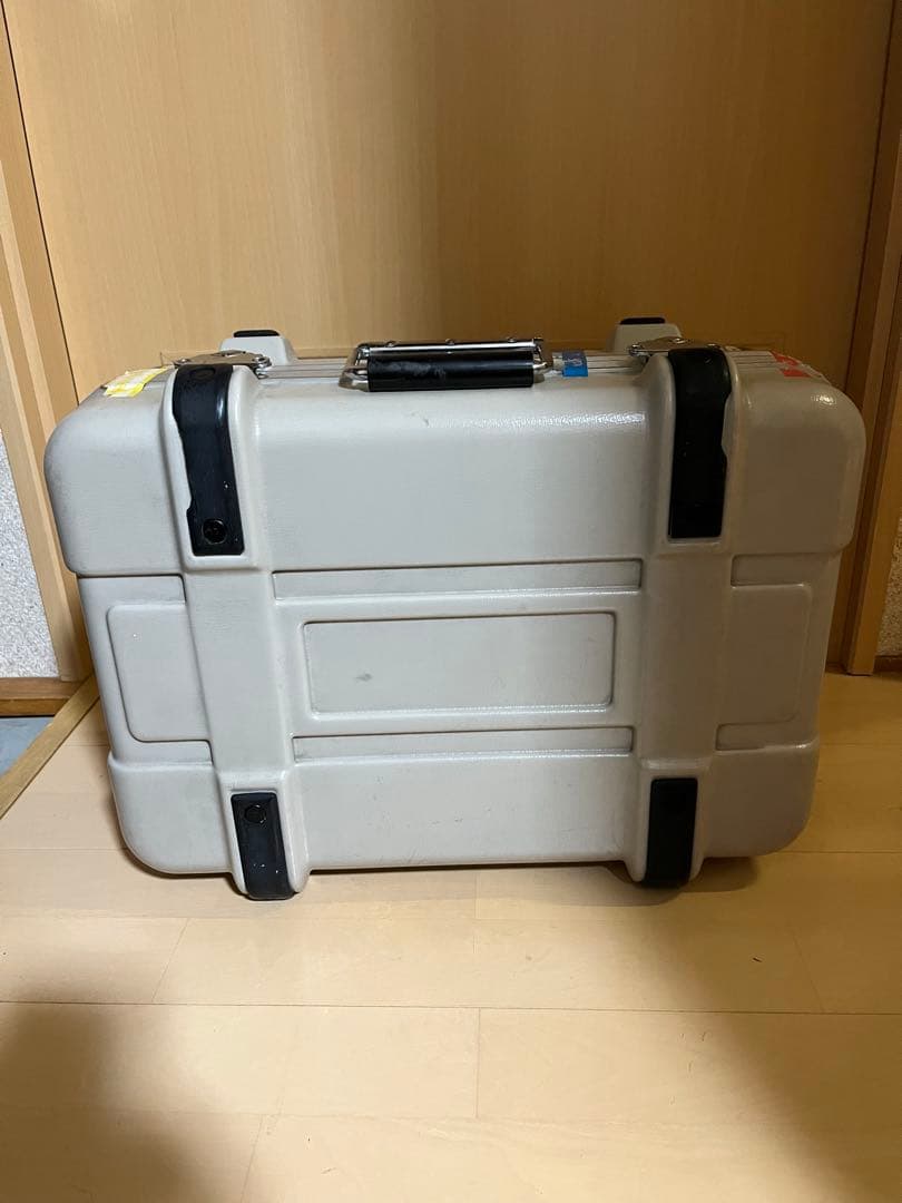 PROTEX プロテックス　カメラケース　スーツケース　ライトグレー　中古品