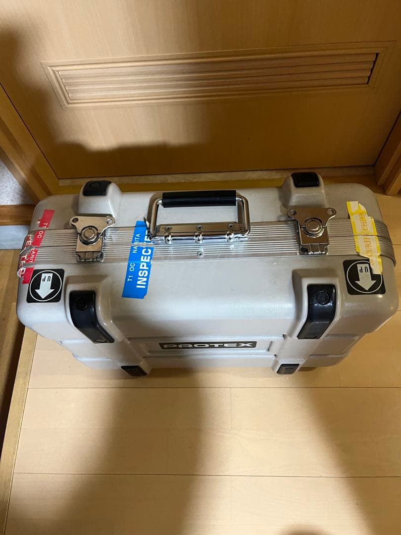 PROTEX プロテックス　カメラケース　スーツケース　ライトグレー　中古品