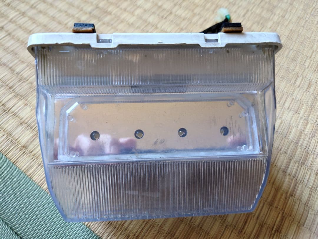 ホンダ　VT250 スパーダ　テールランプレンズ　クリア　LED仕様