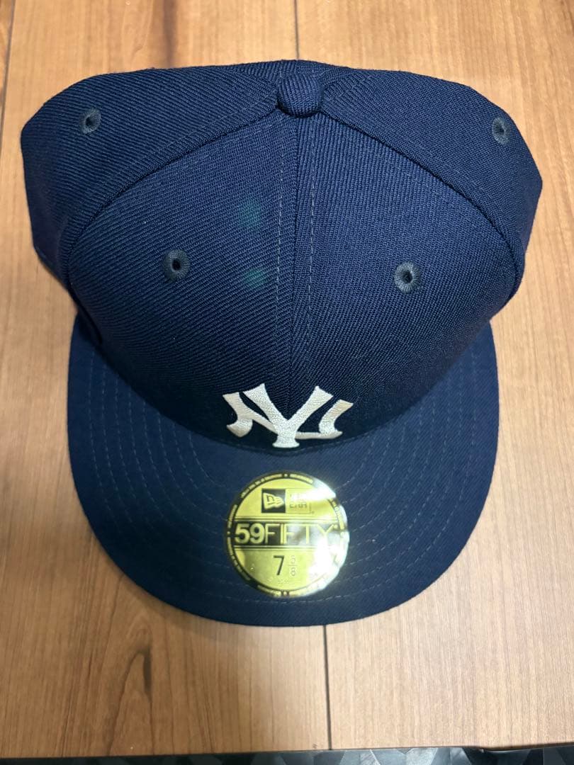 帽子 7 5/8 the Apartment Exclusive NEW ERA