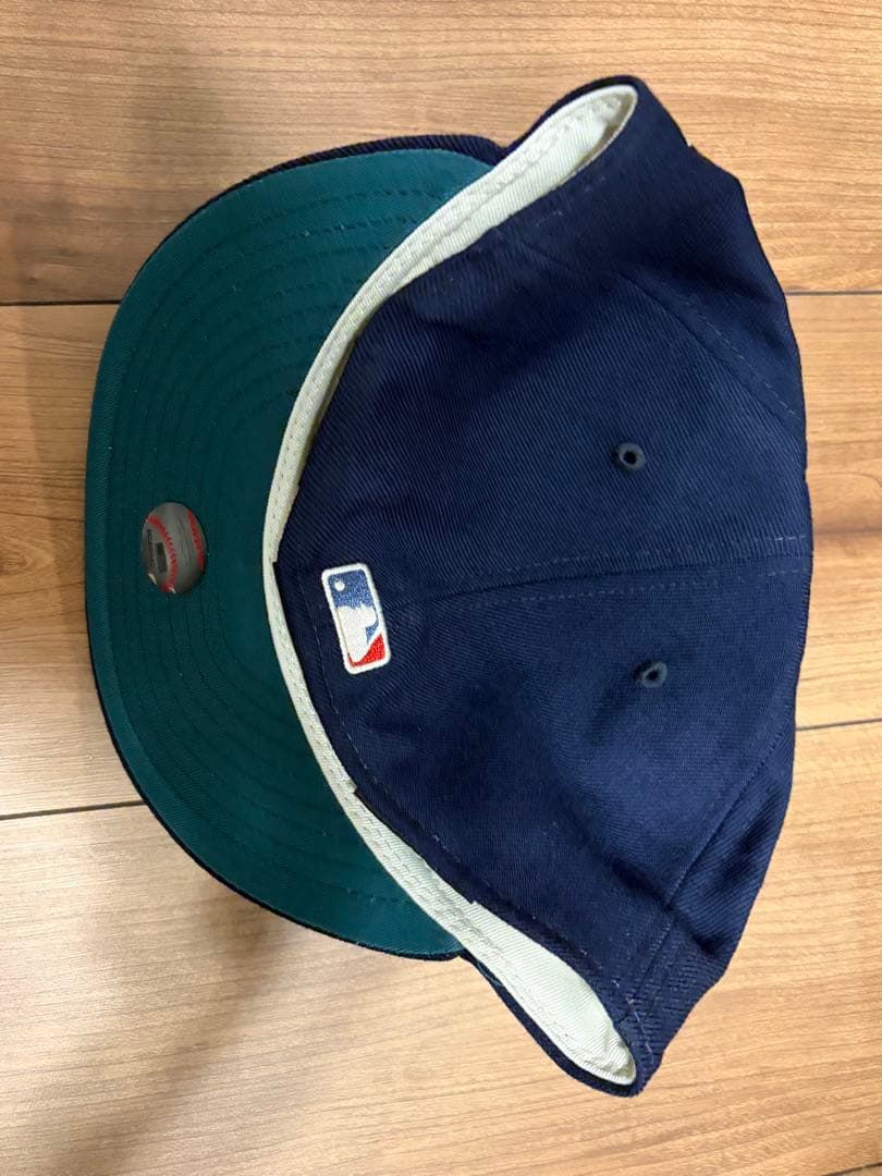 帽子 7 5/8 the Apartment Exclusive NEW ERA