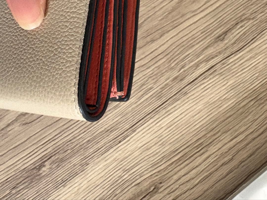 LOEWE ロエベ トライフォールド　ウォレット ソフトグレインカーフ