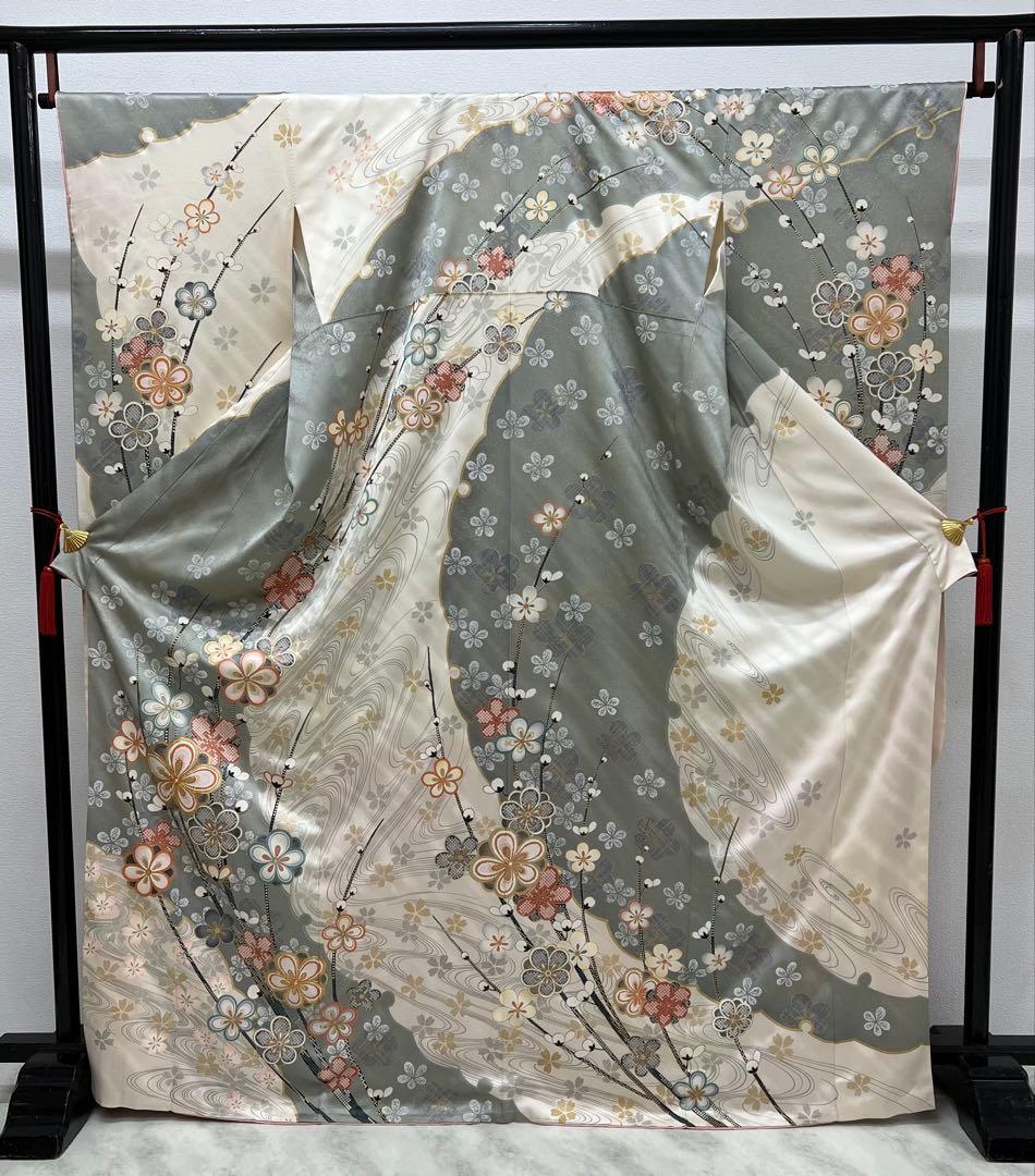 振り袖　フルセット　長襦袢　金彩加工　刺繍入り　白　桜　梅　成人式　839
