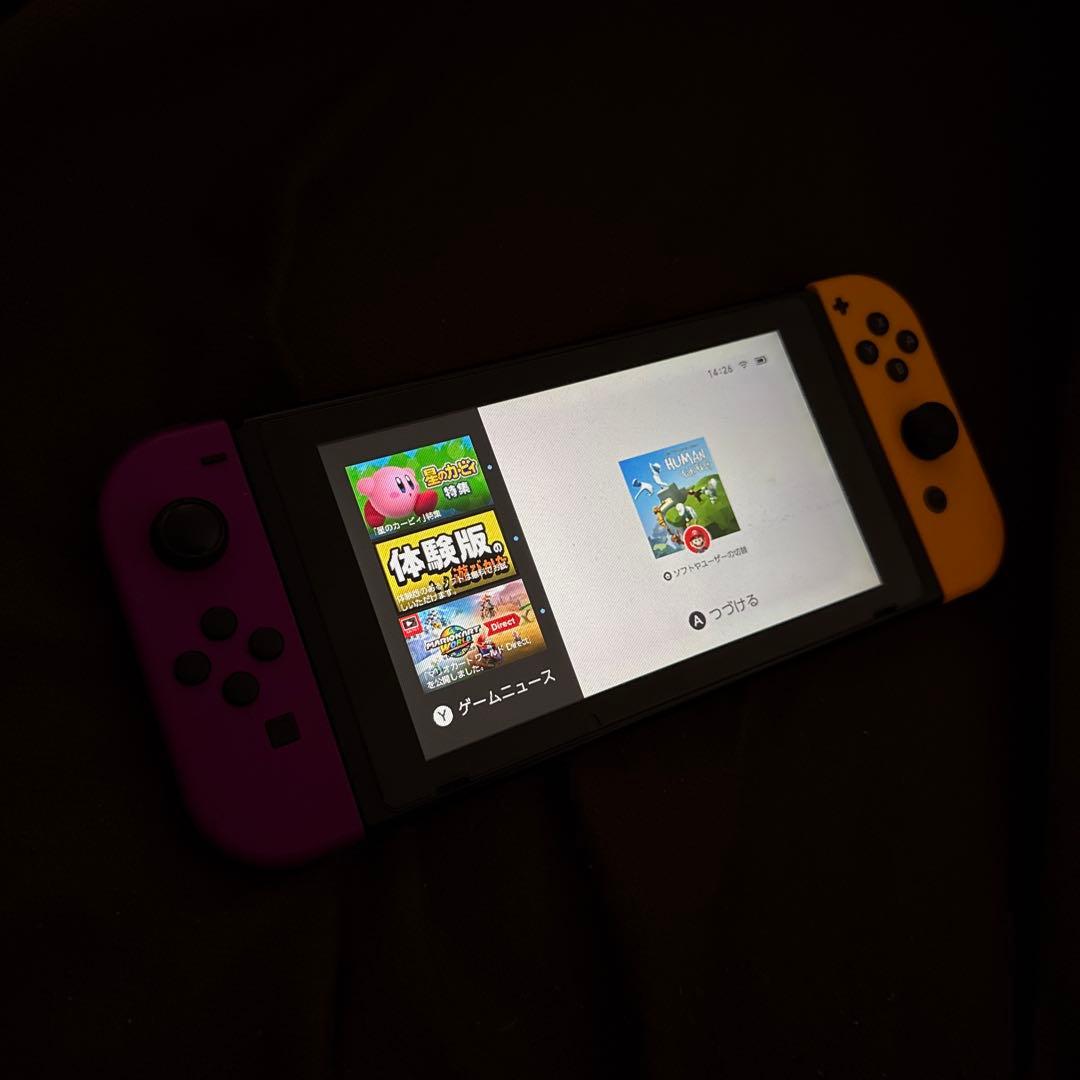 任天堂スイッチ　本体