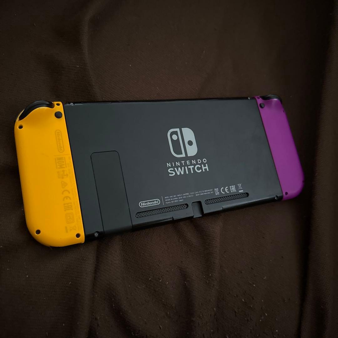 任天堂スイッチ　本体