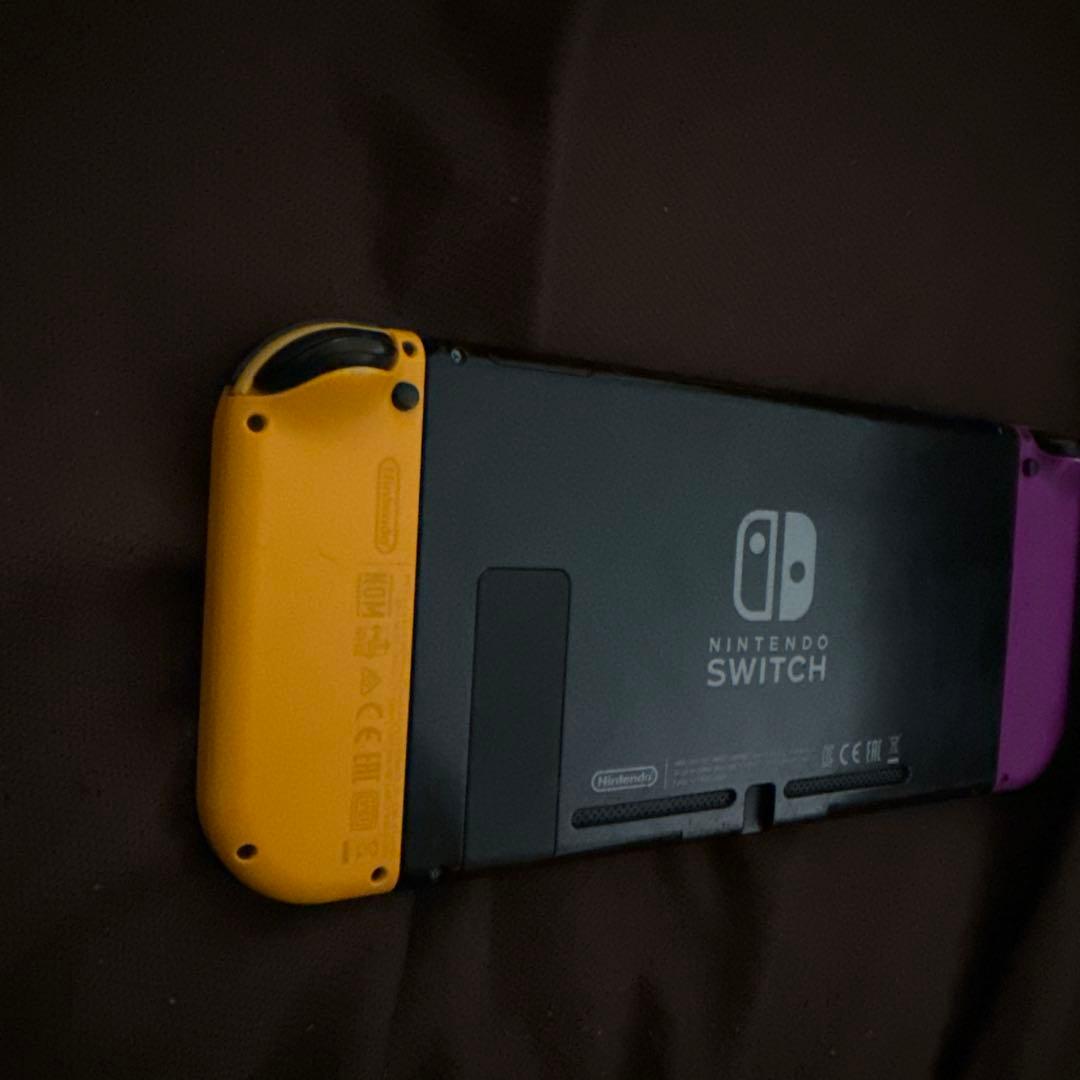 任天堂スイッチ　本体