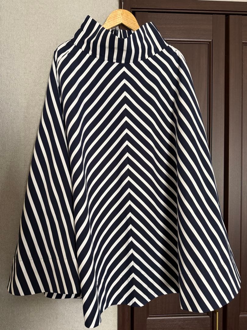 JENNE ジェンヌ　シャープボーダーAラインスカート　L