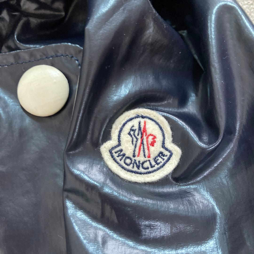 MONCLER モンクレール　フード付きブラック？ナイロンジャケット
