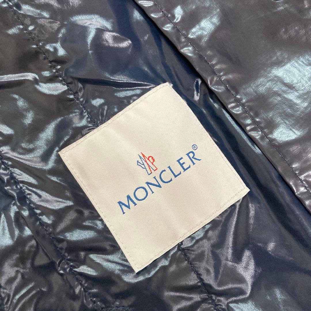 MONCLER モンクレール　フード付きブラック？ナイロンジャケット