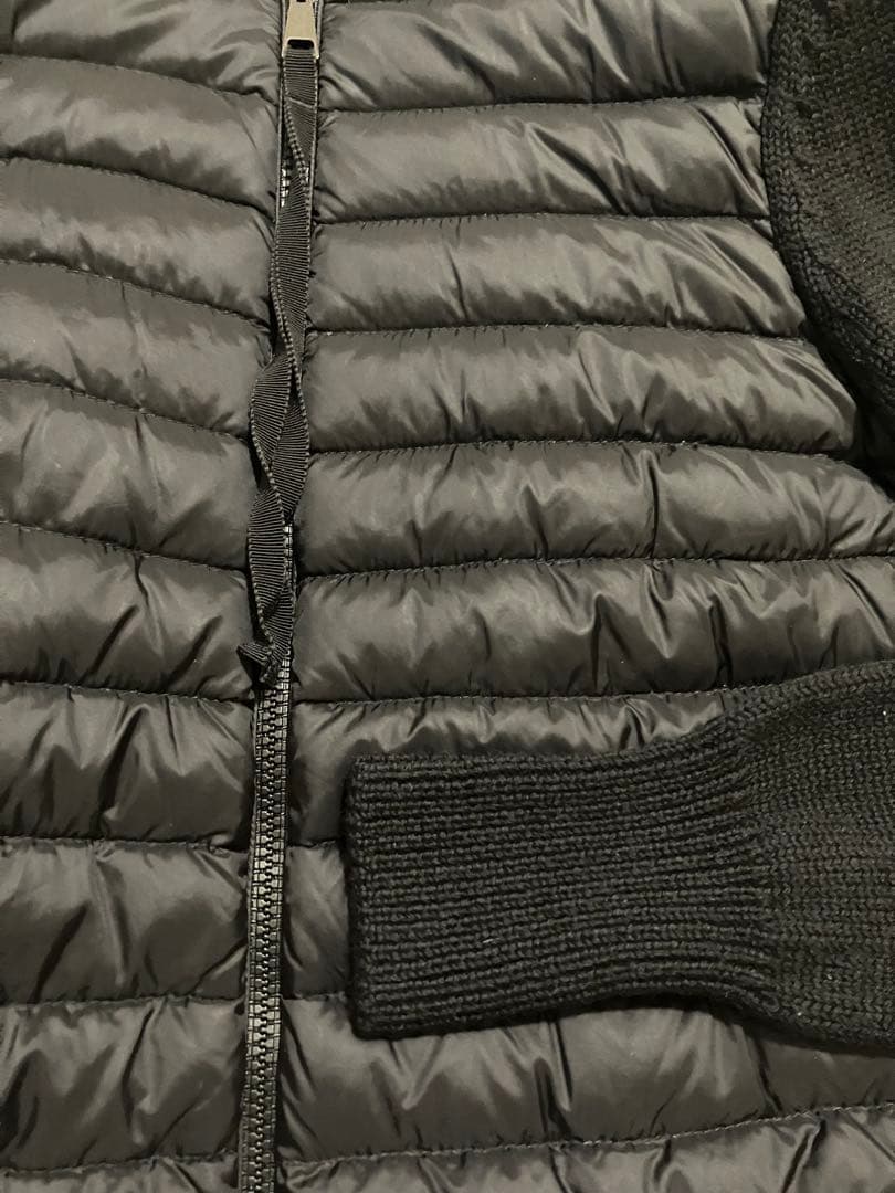 Moncler モンクレール　ナイロンフリルのついたニットとダウンのカーディガン