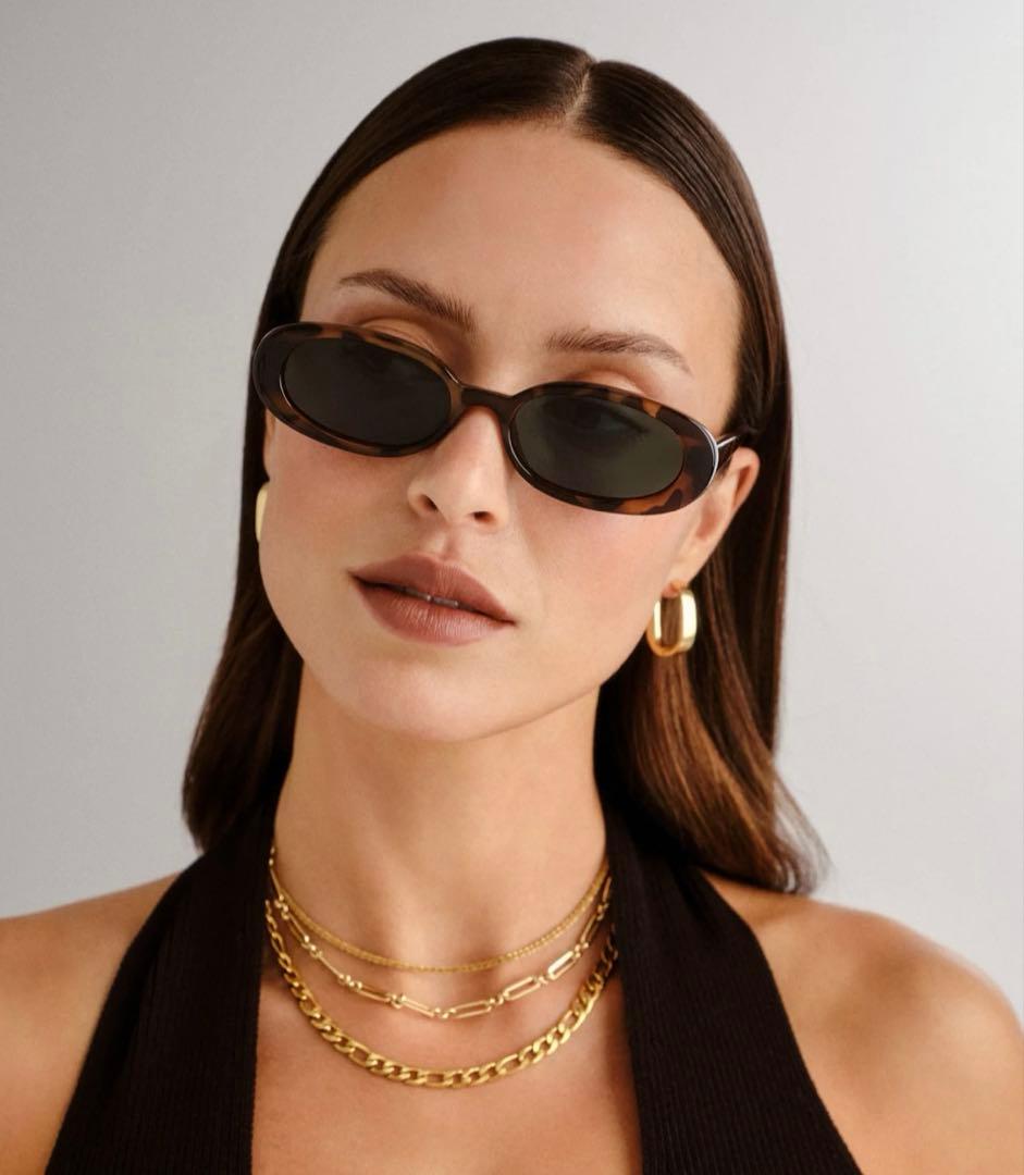 新品　大人気　Le Specs outta love Tort サングラス