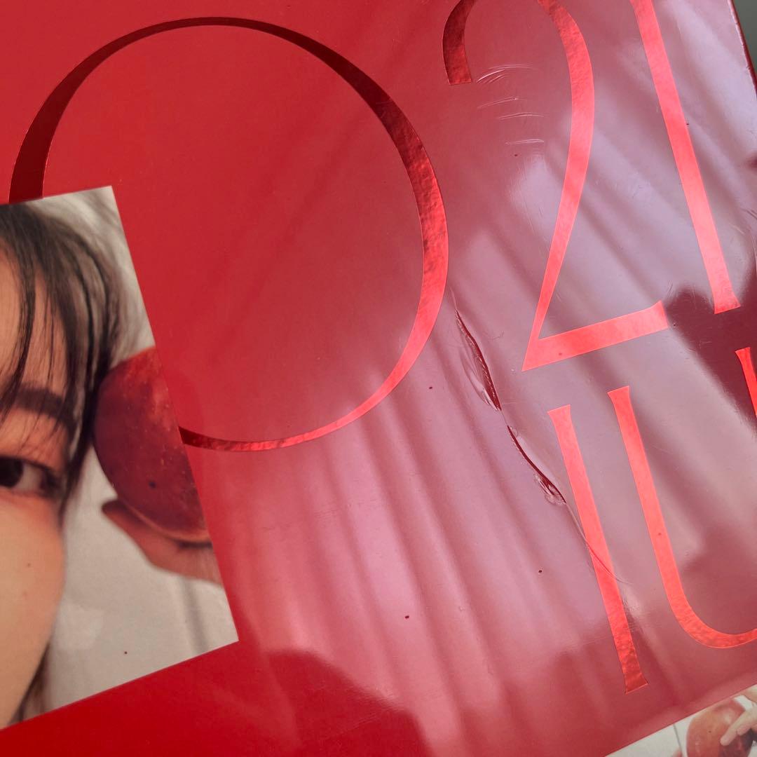 【未開封品】IU 2021 SEASON'S GREETINGS シーグリ