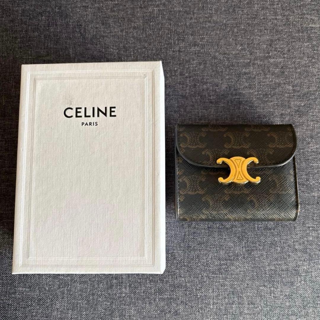 CELINE スモール フラップウォレット トリオンフ　トリオンフキャンバス