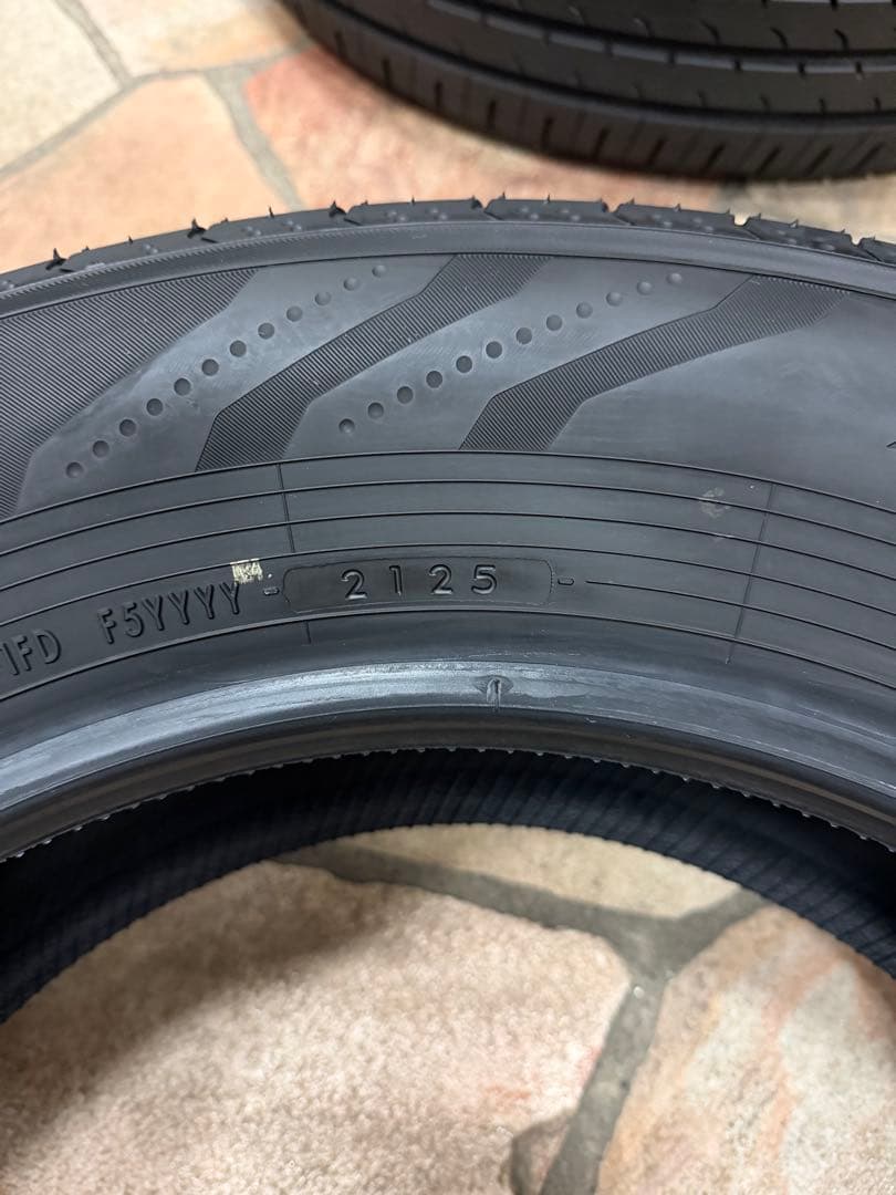 引取可・ヨコハマADVAN V03 225/65R17 タイヤ 4本セット