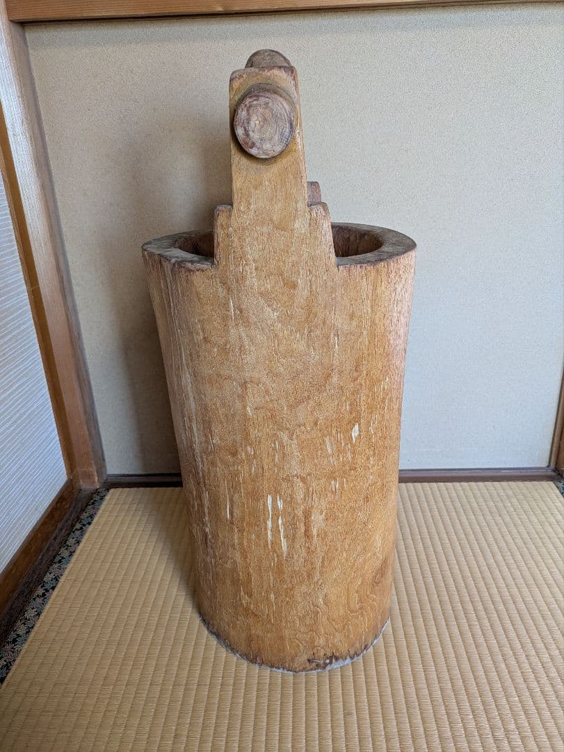 木製 　丸太くり抜き　手桶型　傘立て