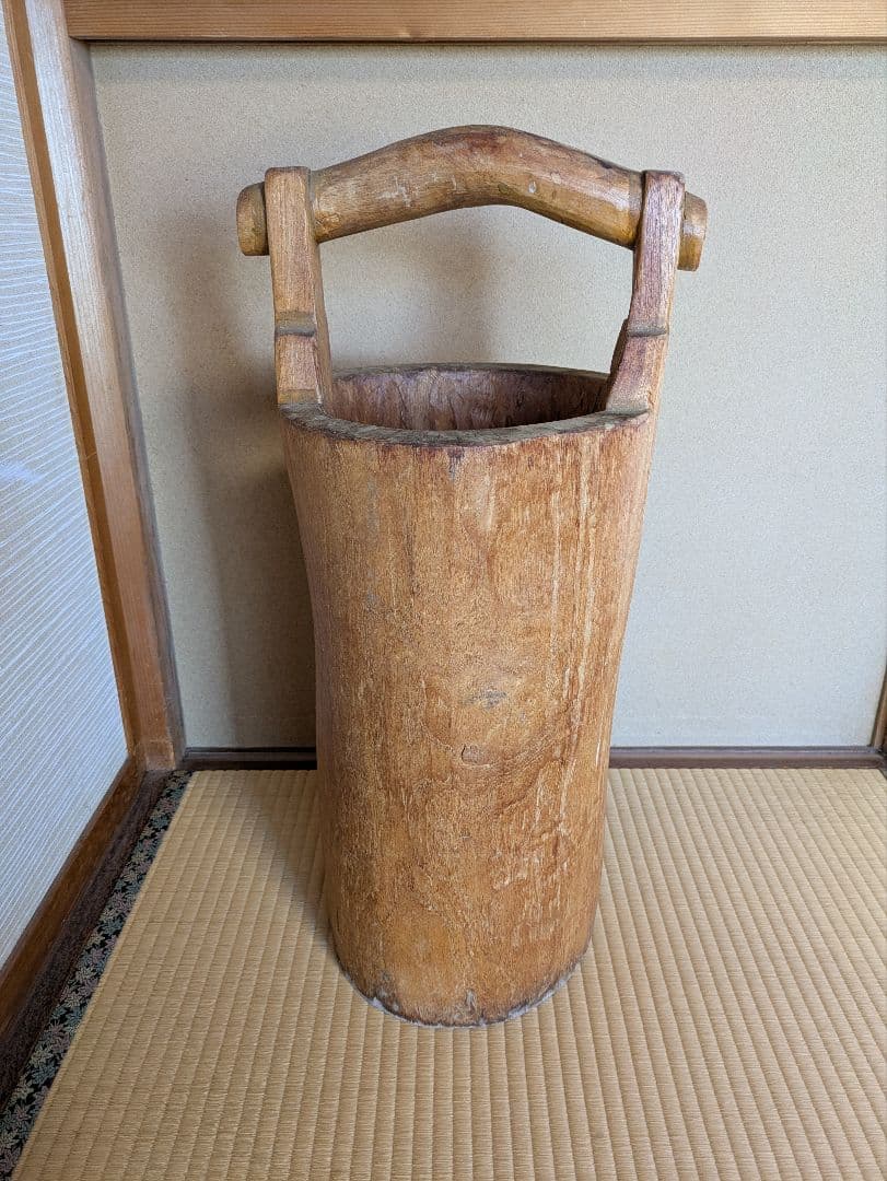木製 　丸太くり抜き　手桶型　傘立て