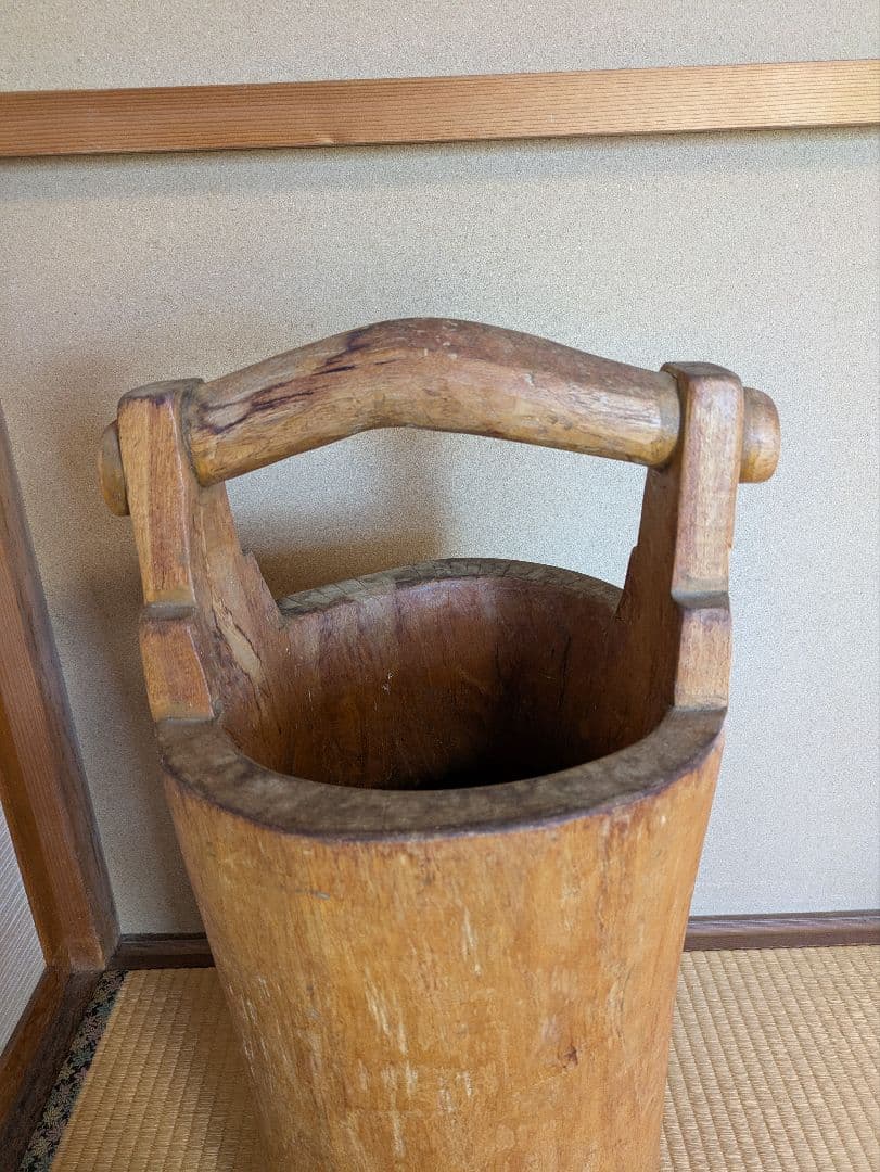 木製 　丸太くり抜き　手桶型　傘立て
