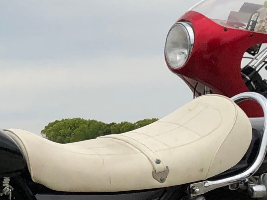 z2 z1 kz900 z750 kz1000 z系　バナナシート　純正シート