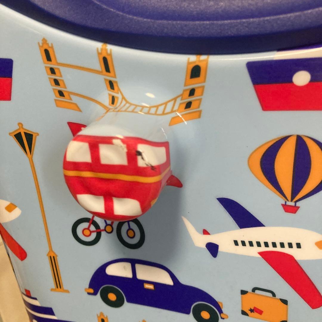 子どもが乗れる　スーツケース　キャリーバッグ
