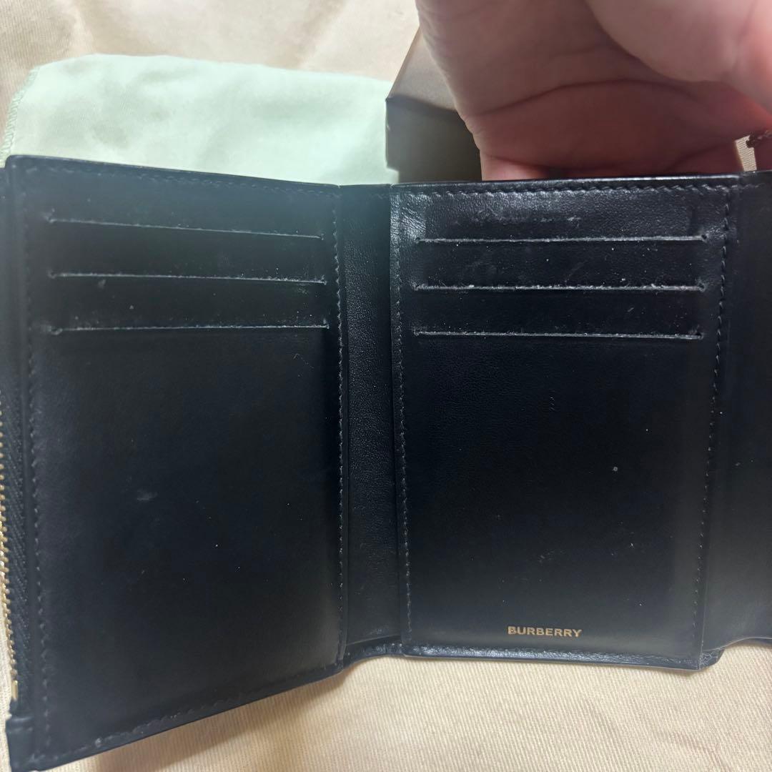 Burberry 折り財布　黒　チェック
