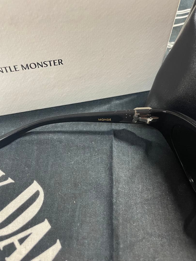 GENTLE MONSTER Monde サングラス