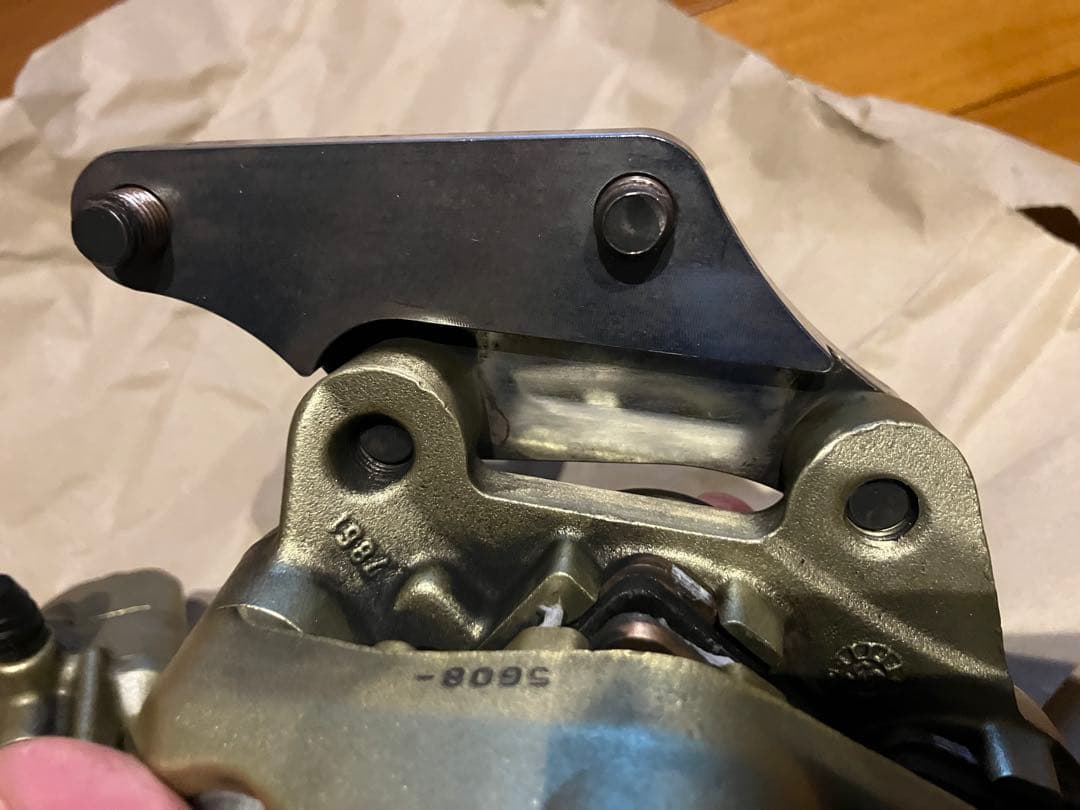 ハーレー　Brembo ブレーキキャリパー