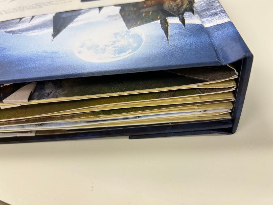 洋書 A Pop-Up Guide to Hogwarts
