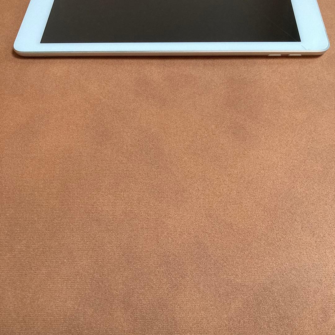 825【早い者勝ち】電池最良好☆iPad6 第6世代 32GB SIMフリー☆