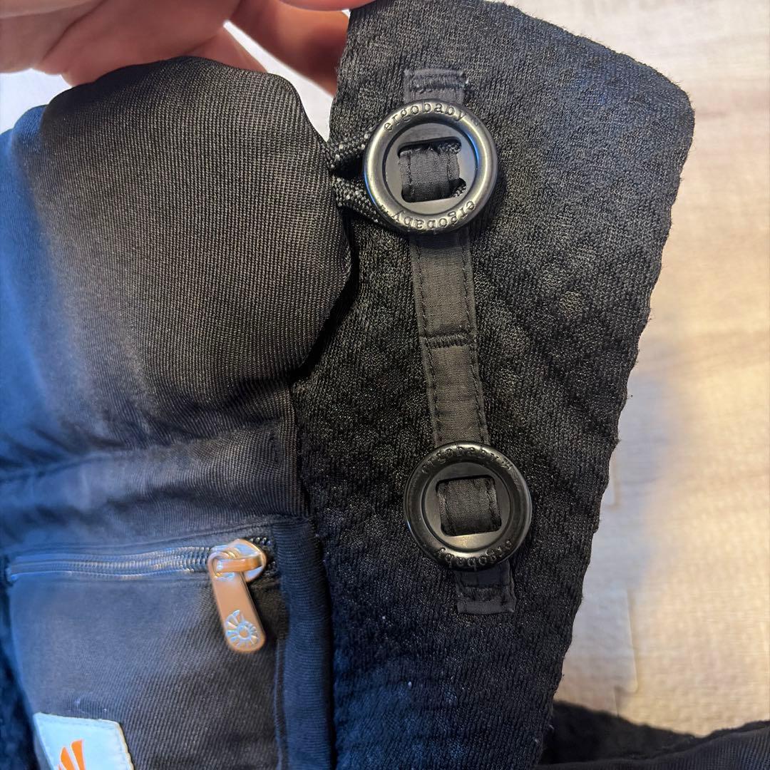 美品⭐️ergobaby 抱っこ紐 オムニブリーズ ブラック