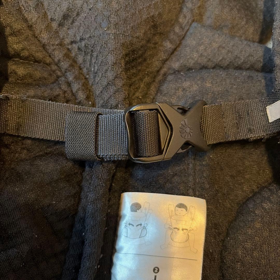 美品⭐️ergobaby 抱っこ紐 オムニブリーズ ブラック