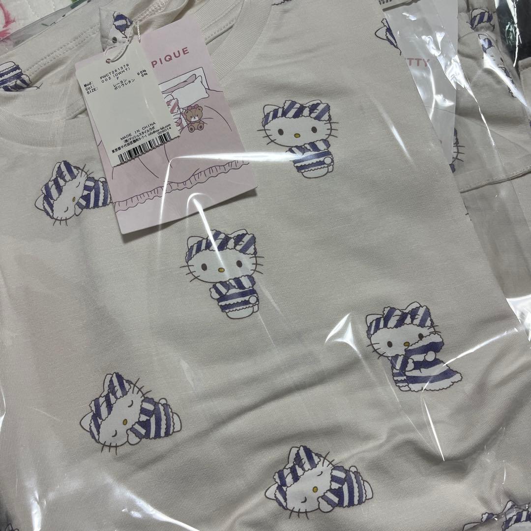 サンリオハウス ジェラートピケ　キティ 総柄ロングTシャツ　パンツ　ホワイト