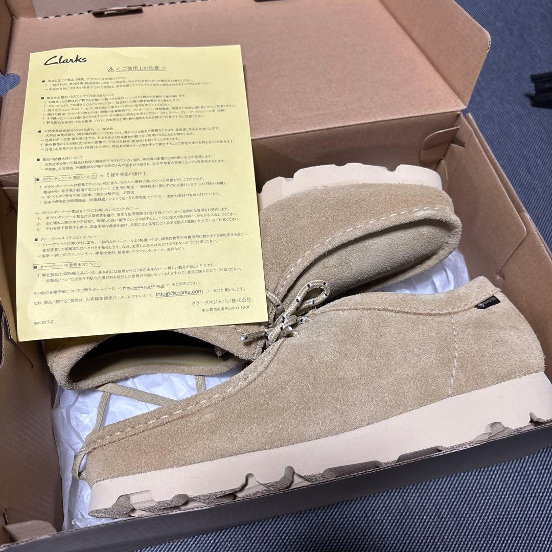 靴 Clarks wallabee GTX maple suede