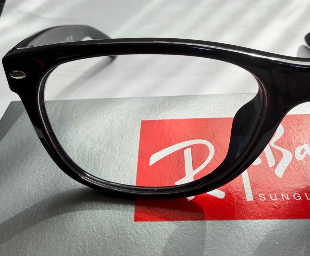 【美品 状態良好】RAY-BAN NEW WAYFARER 2 used