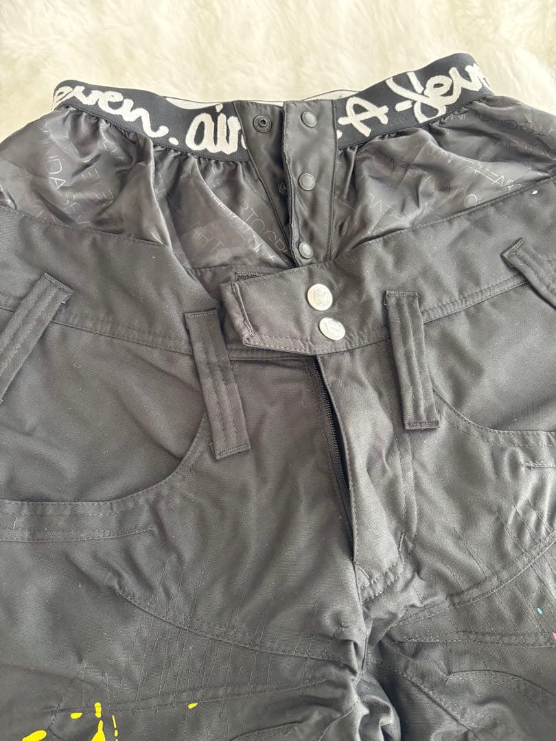 【美品】　DESCENTE デサント　スキーウェア　スノボウェア　メンズ