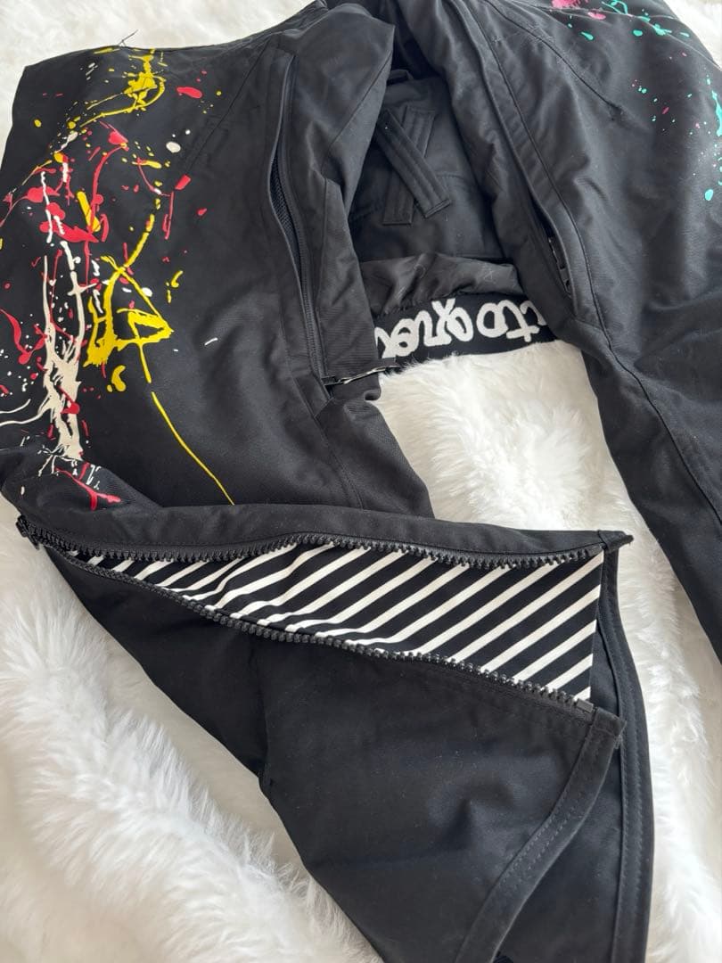 【美品】　DESCENTE デサント　スキーウェア　スノボウェア　メンズ