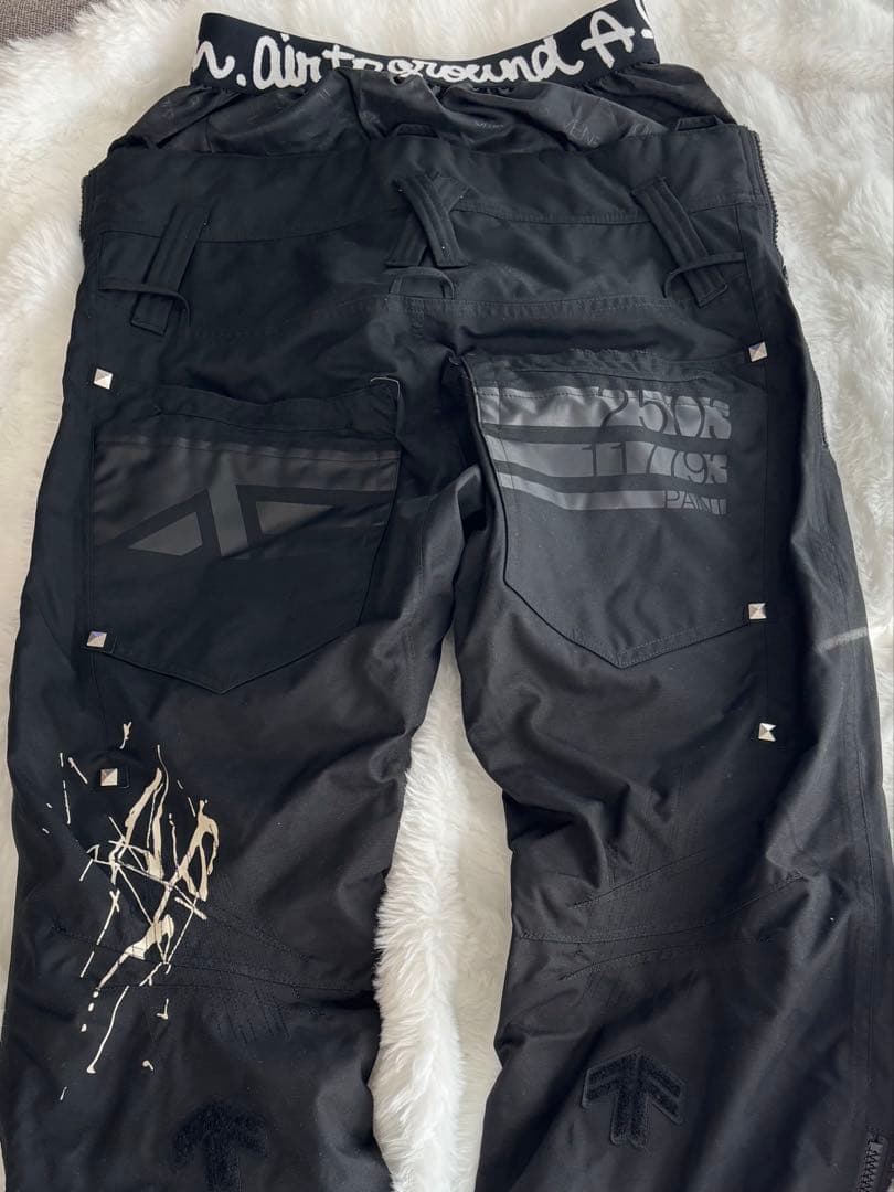 【美品】　DESCENTE デサント　スキーウェア　スノボウェア　メンズ