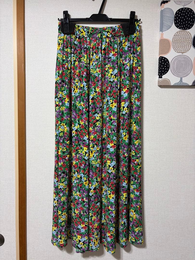 【定価：30,800円】SHINZONE FLASHY FLOWER SKIRT